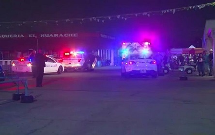 Свежие новости: В Техасе семь человек пострадали при стрельбе на рынке