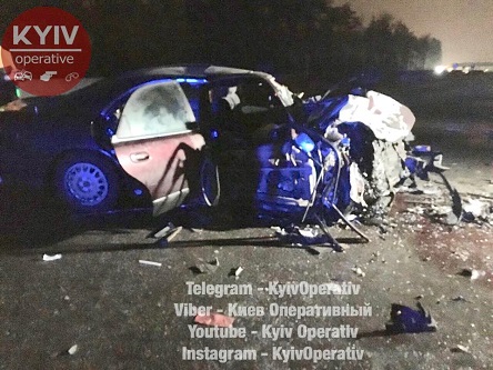 Свежие новости: ДТП на Одеській трасі: після лобового зіткнення авто згоріло вщент