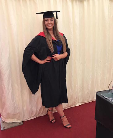 Свежие новости: Отец перепутал дочь на выпускном и взорвал соцсети видеороликом