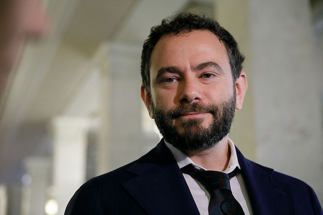 Свежие новости: Нардепу Дубінському оголосили підозру за незаконне переправлення «родича» за кордон