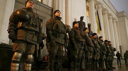Фото новости: Опубликован указ Порошенко о военном положении Свежие новости: Опубликован указ Порошенко о военном положении