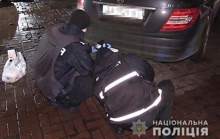 Свежие новости: Фото с места убийства в центре Киева. 18+