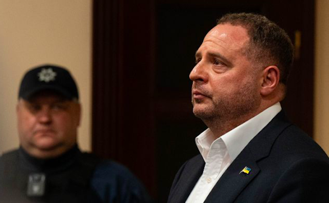 Свежие новости: Єрмак розповів, чи є у нього гроші на можливу заставу