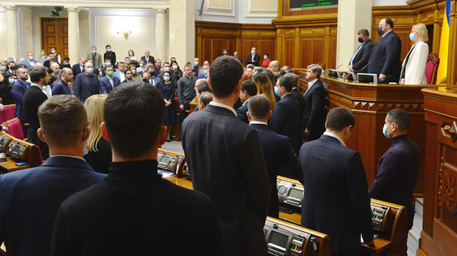 Фото новости: Рада закупила 16 устройств для считывания QR-кодов на Covid-сертификатах Свежие новости: Рада закупила 16 устройств для считывания QR-кодов на Covid-сертификатах