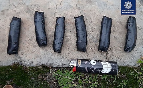 Свежие новости: В Николаеве спецназ патрульных задержал двоих «закладчиков»