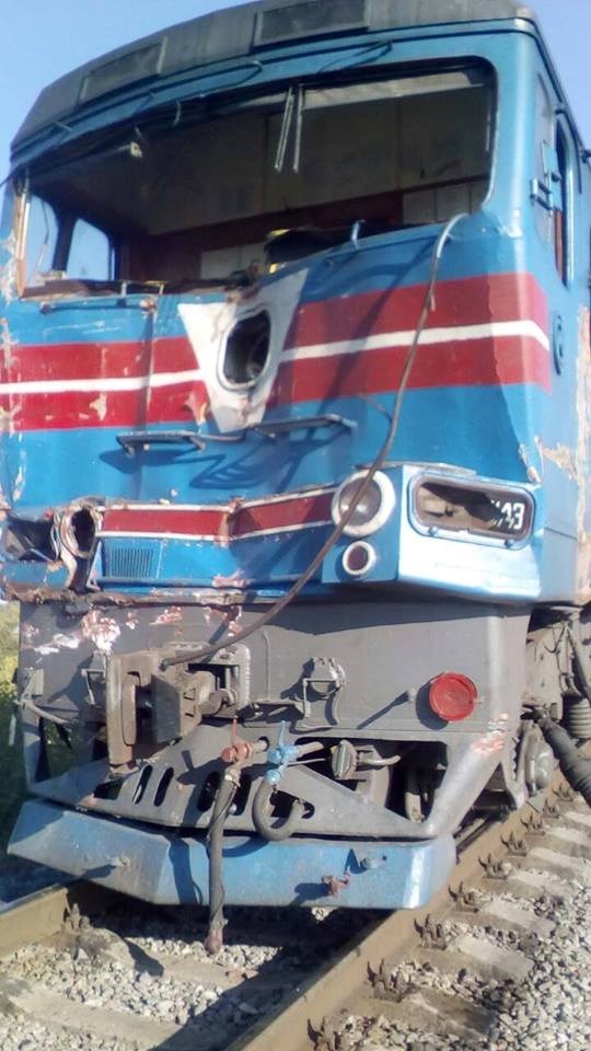 Фото новости: Масштабное ДТП под Харьковом: электричка протаранила  Свежие новости: Масштабное ДТП под Харьковом: электричка протаранила