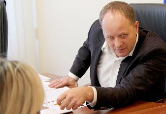 Фото новости: «Бирюков хочет зайти во все схемы», -  Ф. Барна Свежие новости: «Бирюков хочет зайти во все схемы», -  Ф. Барна