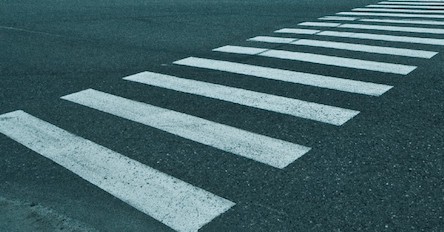 Свежие новости: Жесткое ДТП в Киеве: водитель сбил школьника на 