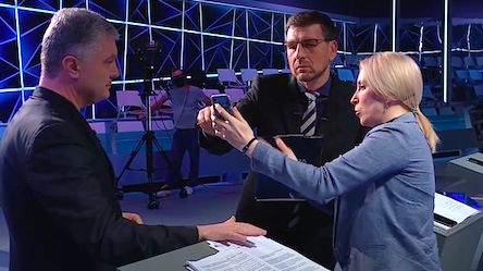 Свежие новости: Опровержения нет. Как Порошенко Путина поздравлял с Днем России после начала войны на Донбассе