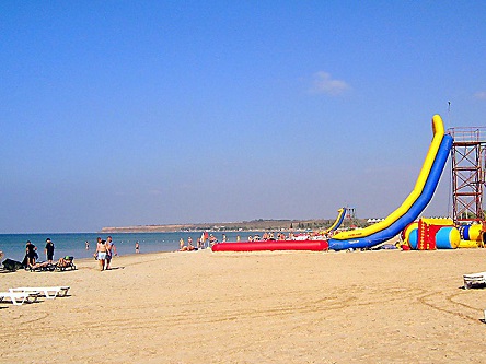 Свежие новости: Аудиторы нашли нарушения на базе отдыха в Коблево, которая принадлежит «Николаевскому бронетанковому заводу»