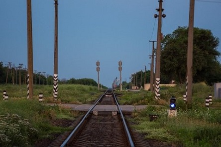 Фото новости: На Николаевщине машинисты переехали женщину, и прятали труп в мешках — им грозит 7 лет тюрьмы Свежие новости: На Николаевщине машинисты переехали женщину, и прятали труп в мешках — им грозит 7 лет тюрьмы