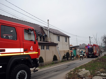 Свежие новости: ФОТО: В Николаеве загорелся молитвенный дом Христиан веры Евангельской