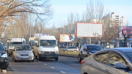 Свежие новости: В центре Николаева столкнулись две маршрутки - образовалась пробка