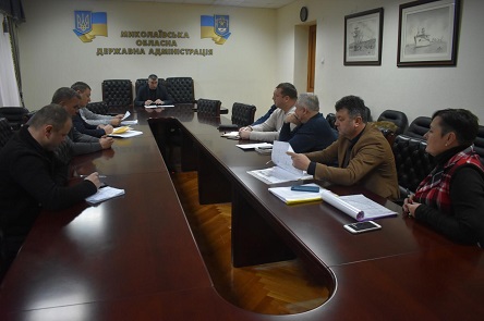 Свежие новости: Валентин Гайдаржи обсудил с подрядчиками ход строительства сельских амбулаторий в Николаевской области