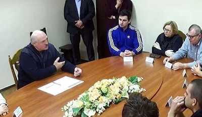 Свежие новости: Лукашенко встретился с арестованными лидерами протеста в СИЗО