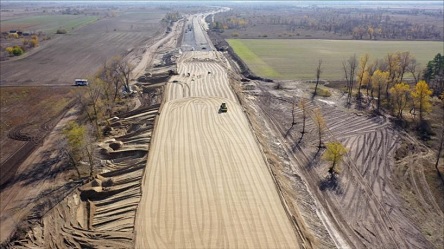 Свежие новости: В Украине строят новую четырехполосную трассу