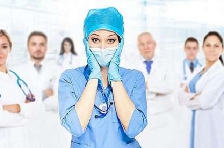 Свежие новости: Почти каждый пятый инфицированный коронавирусом в Украине — медик