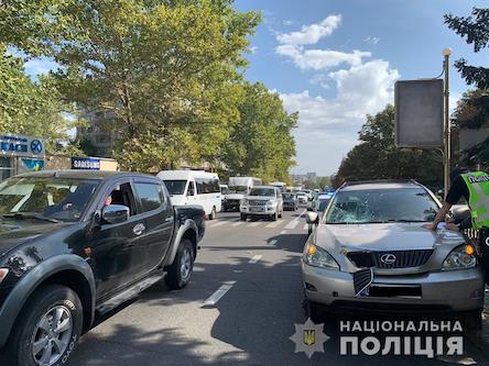 Свежие новости: ДТП в Николаеве: травмировалась женщина и ее 12-летний сын