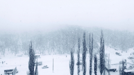 Свежие новости: В Николаеве приступили к обработке дорог противогололедными средствами