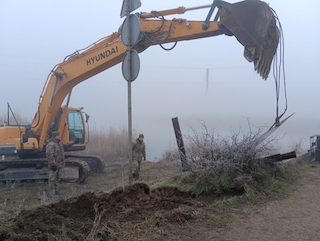 Свежие новости: На Миколаївщині військові зводять 42-метровий залізобетонний міст