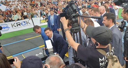 Свежие новости: Показав себе: Президент України взяв участь у турнірі стронгменів