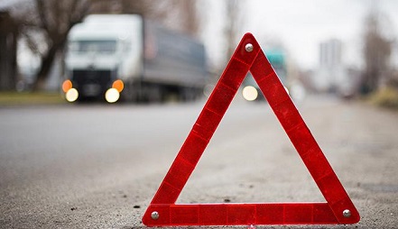 Свежие новости: На Подоле водитель выехал на встречную полосу и совершил лобовое столкновение