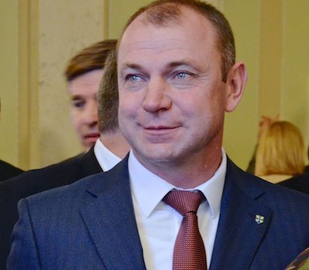 Свежие новости: Мне земля не интересна, — Бриченко обеспокоился судьбой земельных участков Снигиревского профлицея