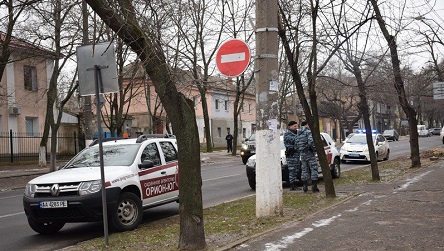 Свежие новости: В Николаеве около десятка неизвестных в масках и с оружием напали на офис