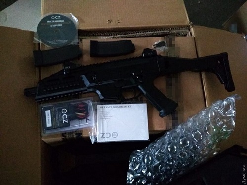 Свежие новости: В Одессе СБУ задержала партию огнестрельного оружия