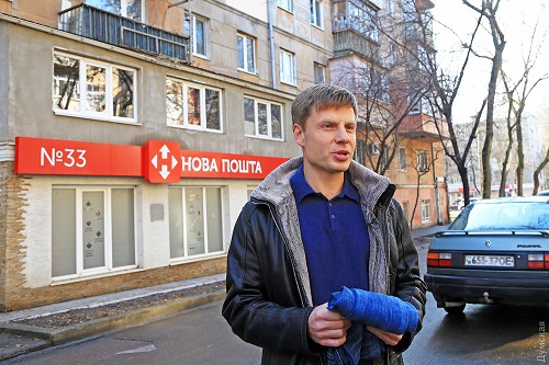 Свежие новости: Одесский нардеп купил джинсы для Юлии Тимошенко — чтобы она по примеру Вакарчука тоже не шла в президенты