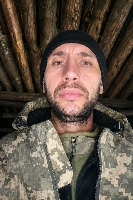 Свежие новости: У Вознесенську попрощаються із загиблим захисником Максимом Зідрашком