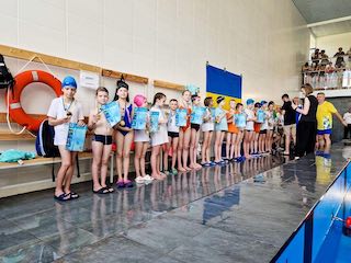 Свежие новости: У Миколаївському спорткомплексі «Зоря» відбувся чемпіонат з плавання