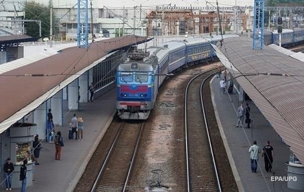 Фото новости: Укрзализныця сообщила, когда разблокирует продажу билетов на праздники Свежие новости: Укрзализныця сообщила, когда разблокирует продажу билетов на праздники