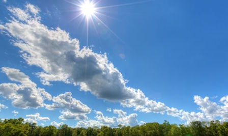 Свежие новости: В Украине сегодня без осадков, в большинстве регионов будет жарко