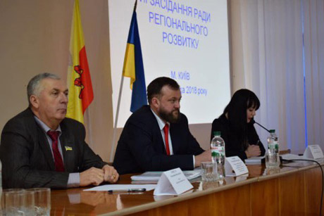 Свежие новости: «Арбузинська та Благодатненська громади вже відчули переваги реформи, впровадженої Петром Порошенком», - Олександр Кушнір