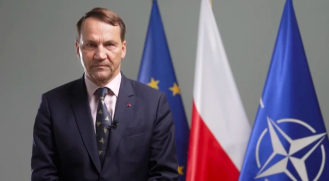 Свежие новости: Сікорський оцінив у понад трильйон євро вартість оборони країн НАТО на сході в разі нападу РФ