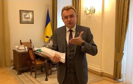 Свежие новости: ВИДЕО: Мэру Львова Садовому вручили подозрение