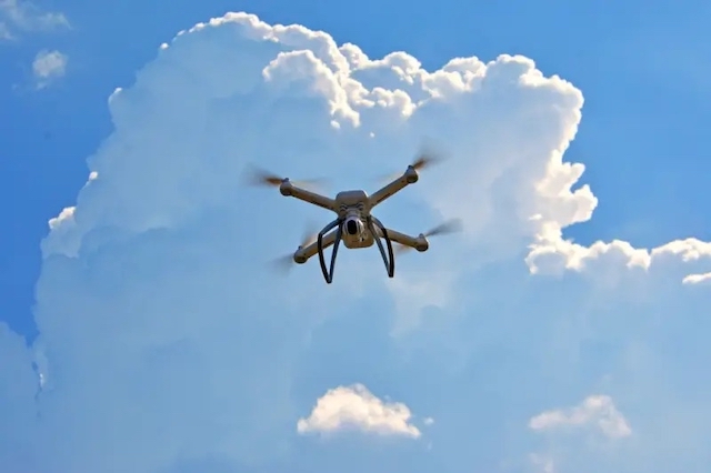 Свежие новости: Китай припиняє постачання БПЛА, критично важливих для війни - Bloomberg