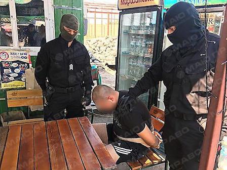 Свежие новости: Стоимость изъятой конопли у жителя Вознесенского р-на, который пытался дать взятку майору полиции, оценивается в 4 мил. грн