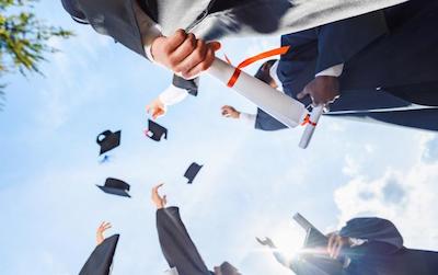 Свежие новости: В Николаеве со студентов требовали по 500 гривен за изготовление диплома