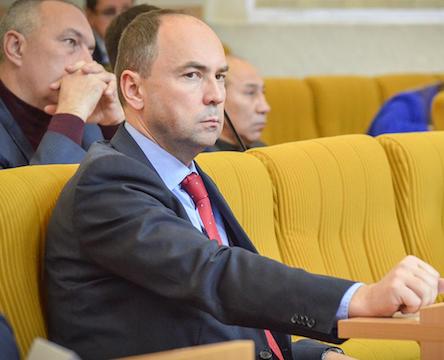 Свежие новости: Она разъезжает по Швейцариям, — БЮТовец Соколов видит от депутата Полищук только потребительский подход