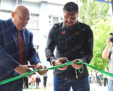 Фото новости: Савченко поздравил жителей Южноукраинска с Днем города и открыл пункт раздельного сбора бытовых отходов Свежие новости: Савченко поздравил жителей Южноукраинска с Днем города и открыл пункт раздельного сбора бытовых отходов
