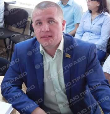 Фото новости: Экс-глава фракции «Єдність» в Южноукраинском горсовете Виктор Бабич пытается оправдать свои коррупционные схемы Свежие новости: Экс-глава фракции «Єдність» в Южноукраинском горсовете Виктор Бабич пытается оправдать свои коррупционные схемы