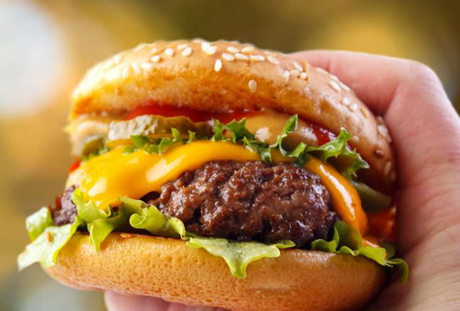 Фото новости: Сколько в Украине нужно времени, чтобы заработать на бутерброд: интересная инфографика Свежие новости: Сколько в Украине нужно времени, чтобы заработать на бутерброд: интересная инфографика