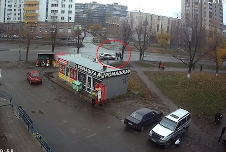 Свежие новости: В Киеве девушку затолкали в авто и увезли: в полиции дали неожиданное объяснение похищения