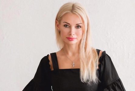 Свежие новости: ФОТО: Нардеп от «Слуги народа» устроила ДТП в центре Николаева