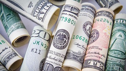 Свежие новости: Доллар в Украине должен стоить 10 гривен — The Economist