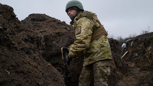 Свежие новости: Російські війська трохи просунулися на захід від Донецька