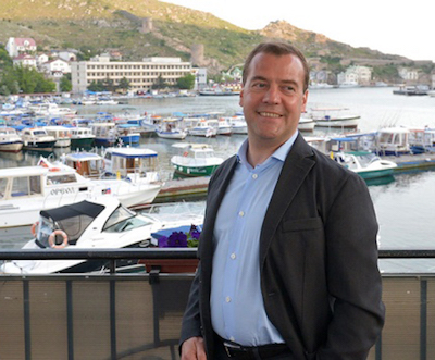 Свежие новости: Медведев нашел для аннексированного Крыма почти $1 млрд