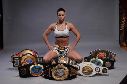 Свежие новости: Украинка стала чемпионкой мира по тайскому боксу